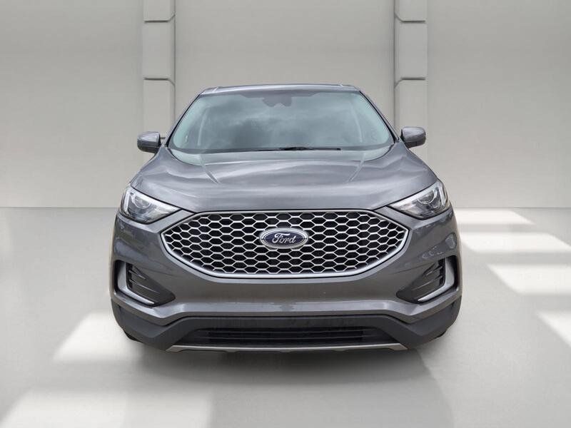 Used 2024 Ford Edge SEL AWD/4WD image 8