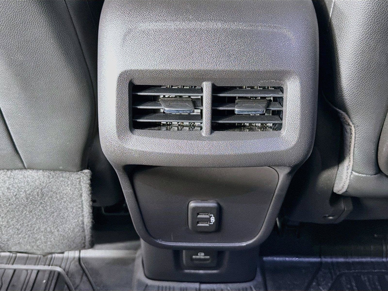 Used 2024 GMC Terrain SLT w/ Infotainment Package II AWD/4WD image 28