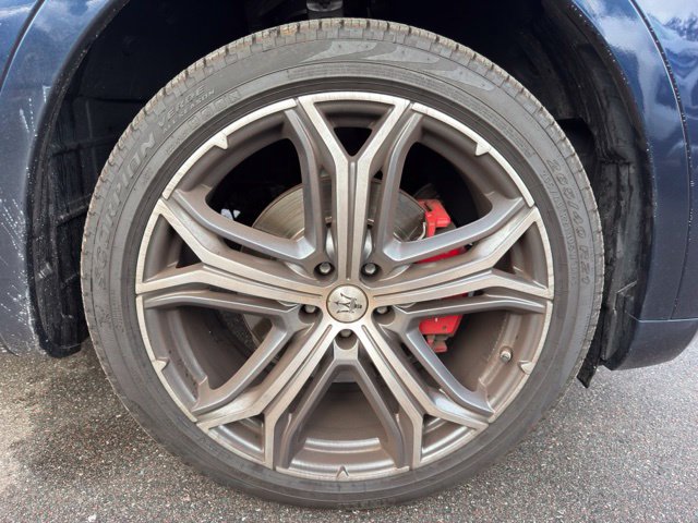 Used 2023 Maserati Levante GT AWD/4WD image 20