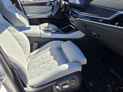 Used 2025 BMW X5 xDrive40i image 16