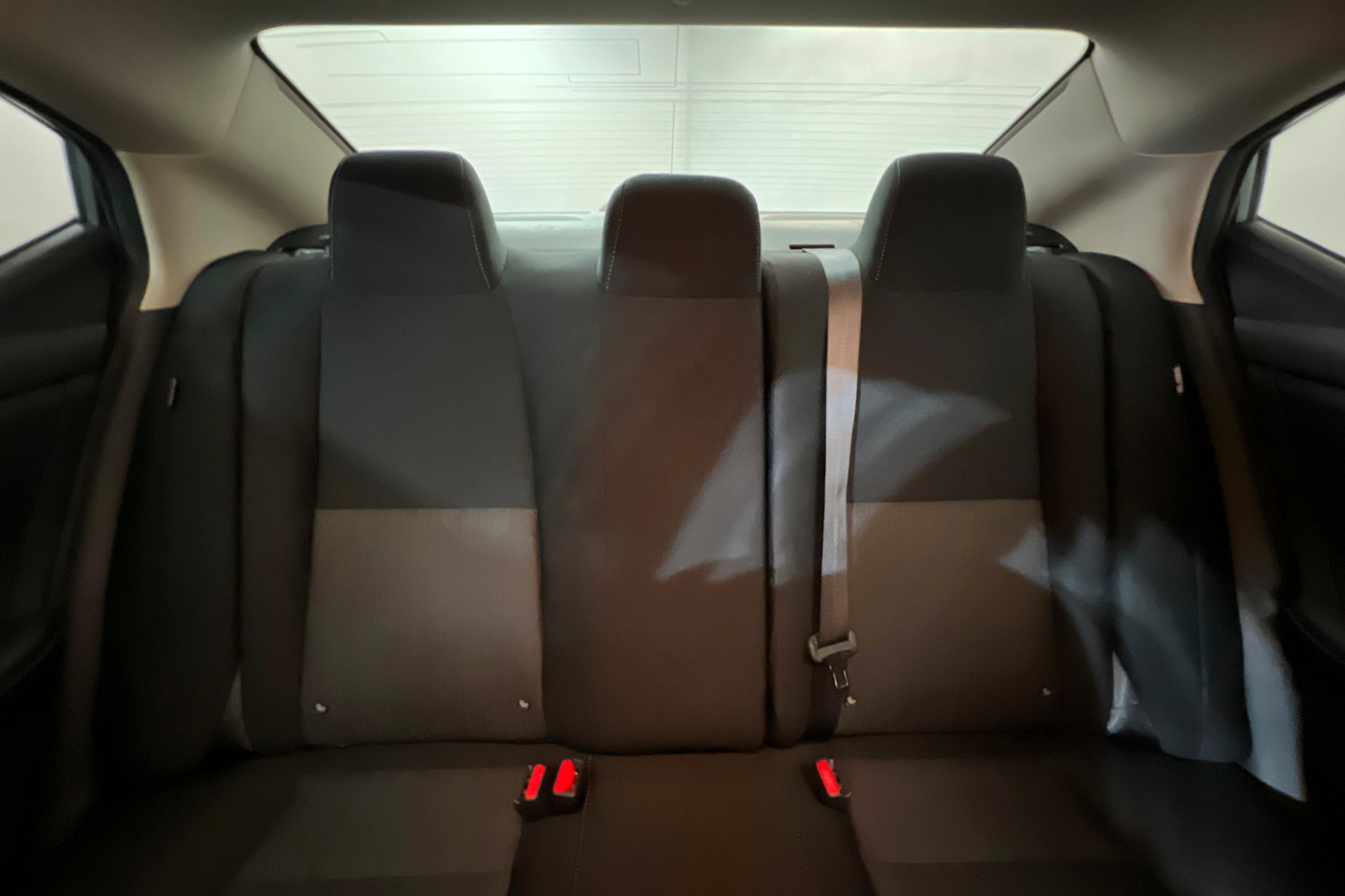 Used 2025 Nissan Sentra SV FWD image 25