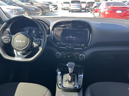 Certified 2023 Kia Soul GT-Line w/ GT-Line Technology Package image 21