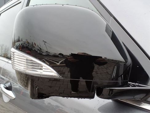 Certified 2024 Nissan Armada SL w/ Midnight Edition Package image 11