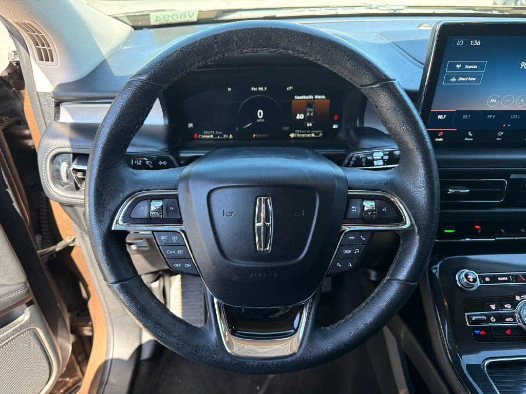 Used 2022 Lincoln Nautilus FWD image 24