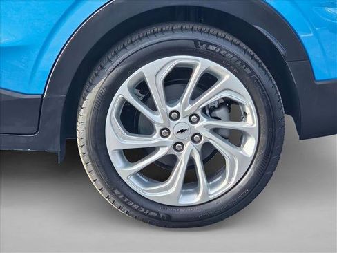 New 2027 Chevrolet Bolt LT image 10