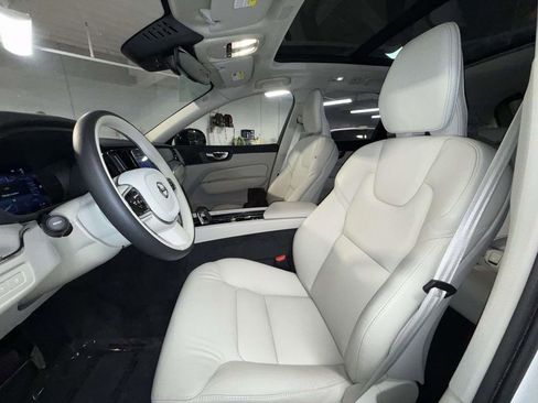 Used 2025 Volvo XC60 T8 Plus w/ Climate Package image 2