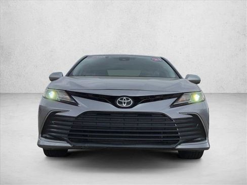 Used 2021 Toyota Camry LE FWD image 2
