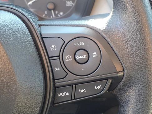 Used 2024 Toyota Corolla LE w/ LE Convenience Package image 17