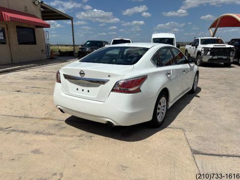 Used 2015 Nissan Altima 2.5 S w/ Power Driver Seat Package FWD image 7