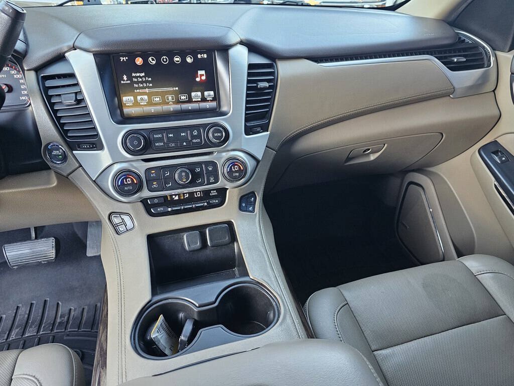 Used 2016 GMC Yukon SLT w/ Open Road Package AWD/4WD image 25