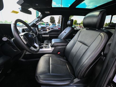 Certified 2018 Ford F150 Lariat w/ Equipment Group 502A Luxury AWD/4WD image 19