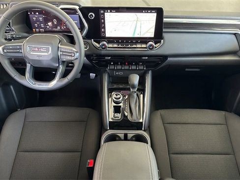 New 2025 GMC Canyon Elevation w/ Convenience Package image 13