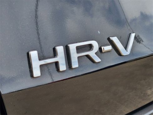 Certified 2023 Honda HR-V LX image 7