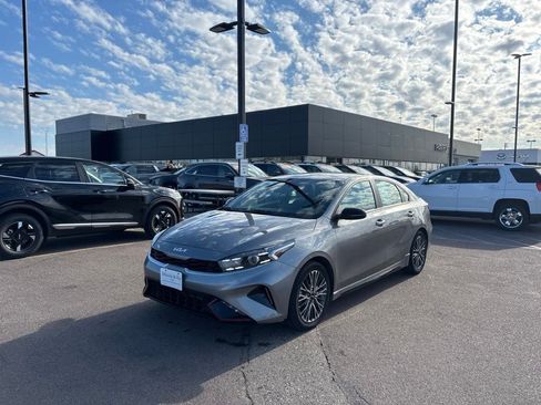 Used 2022 Kia Forte GT-Line FWD image 1