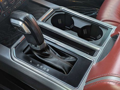 Certified 2020 Ford F150 Platinum w/ FX4 Off-Road Package image 33