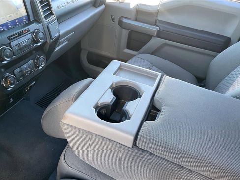 Used 2022 Ford F250 XLT w/ XLT Premium Package image 15