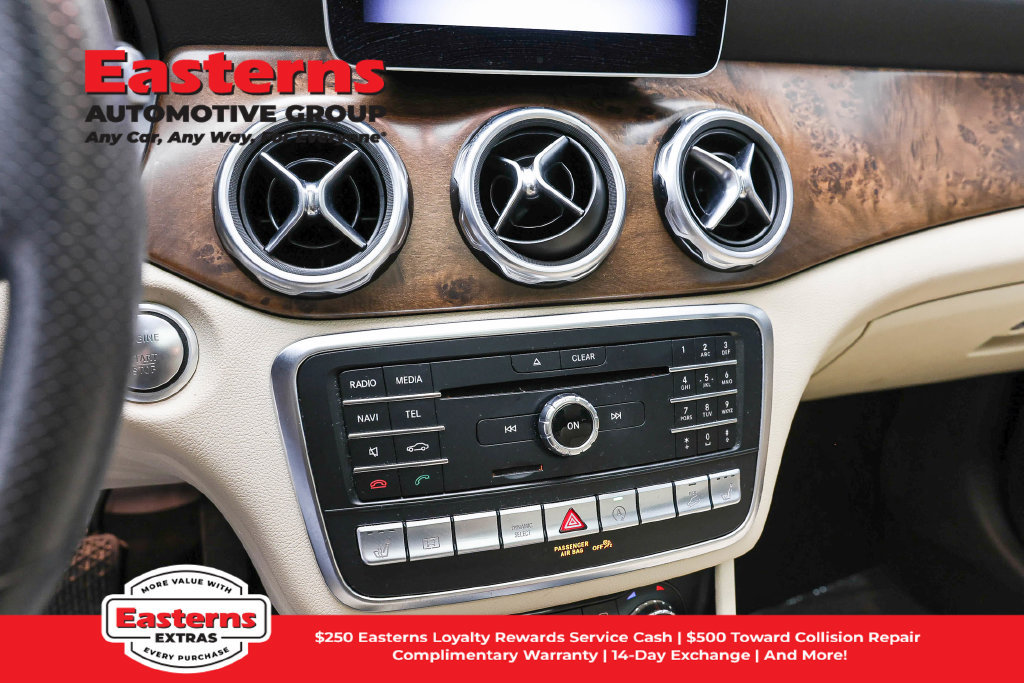Used 2020 Mercedes-Benz GLA 250 4MATIC image 19