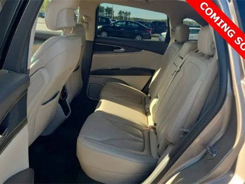 Used 2018 Lincoln MKX Select w/ Select Plus Package image 10