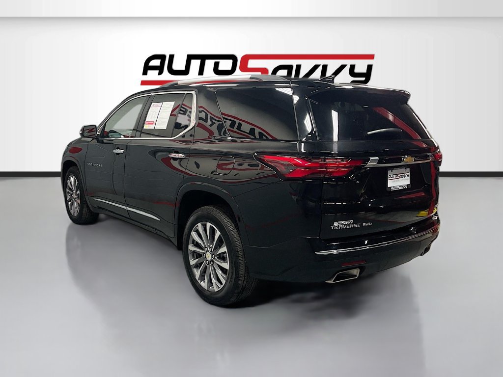 Used 2023 Chevrolet Traverse Premier w/ LPO, Floor Liner Package AWD/4WD image 5