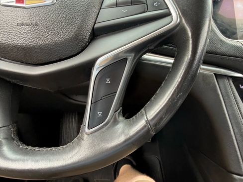 Used 2017 Cadillac XT5 Luxury w/ Driver Awareness Package image 27