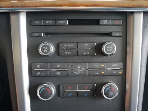 Used 2012 Lincoln MKZ FWD image 19