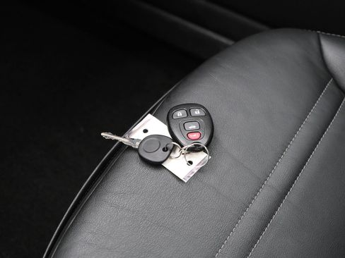 Used 2007 Saturn Sky Red Line image 25