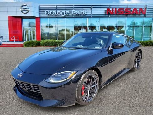 New 2026 Nissan Z Performance w/ Floor Mat Package image 4