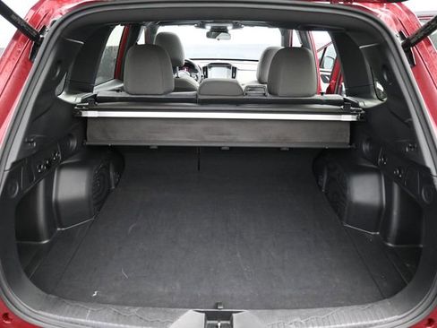 Used 2025 Subaru Forester Premium image 6