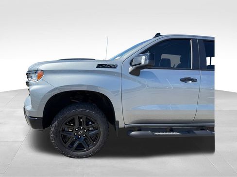 Used 2026 Chevrolet Silverado 1500 LT Trail Boss w/ LT Trail Boss Premium Package AWD/4WD image 24