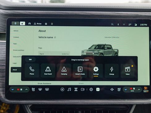 Used 2022 Rivian R1T Adventure image 60