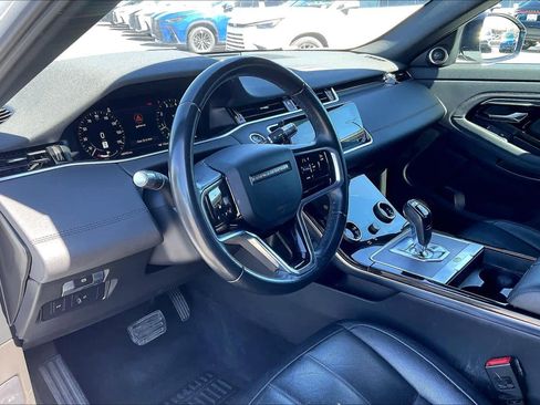 Used 2021 Land Rover Range Rover Evoque SE image 17