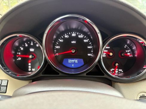 Used 2010 Cadillac CTS Luxury image 14