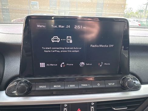 Used 2023 Kia Forte LXS w/ LXS Technology Package image 22