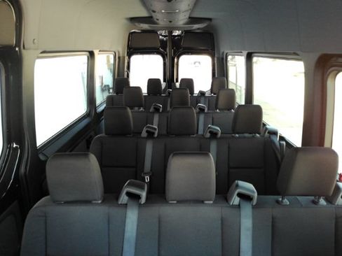 Used 2026 Mercedes-Benz Sprinter 2500 image 8