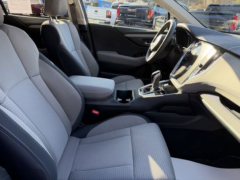 Used 2025 Subaru Outback Premium w/ Popular Package #1 image 21