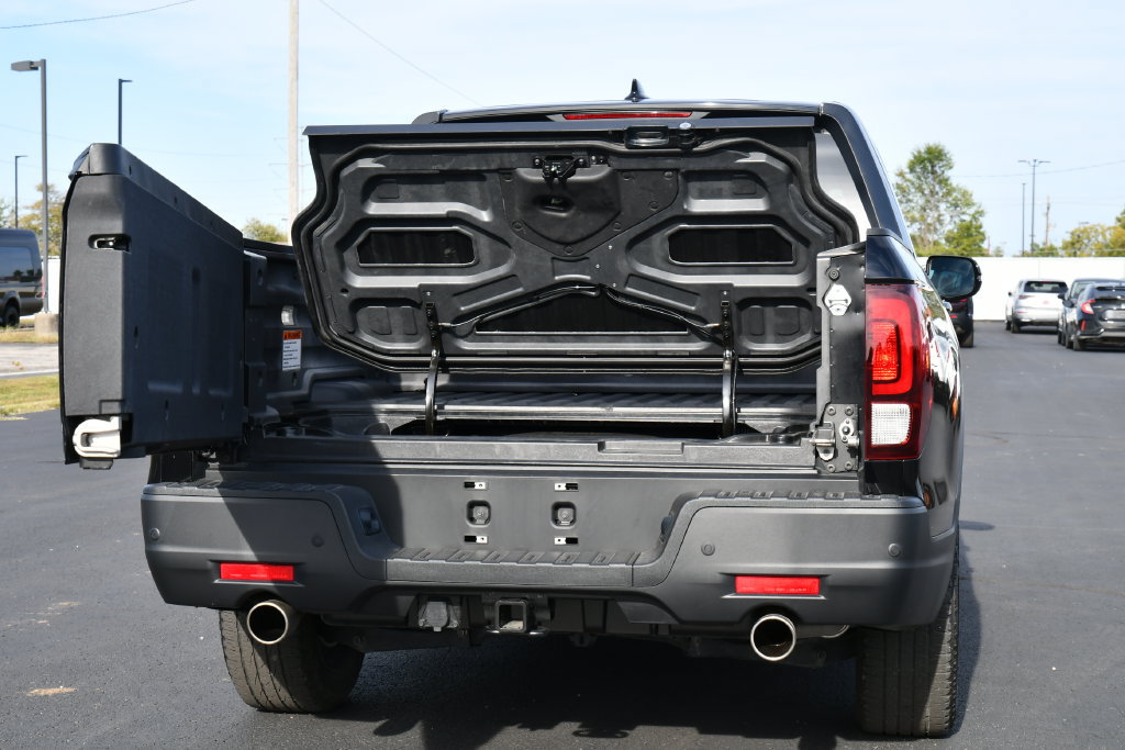Used 2023 Honda Ridgeline Black Edition image 29