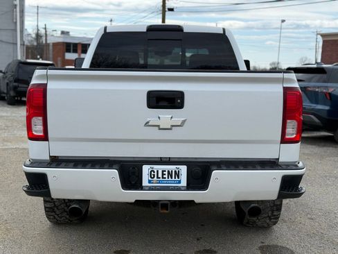 Used 2017 Chevrolet Silverado 1500 LTZ Z71 w/ LTZ Plus Package image 6