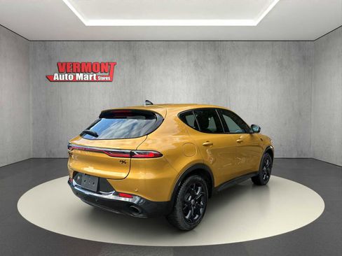 Used 2024 Dodge Hornet R/T w/ R/T Blacktop Package image 7