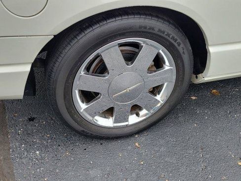 Used 2003 Ford Thunderbird Deluxe RWD image 5