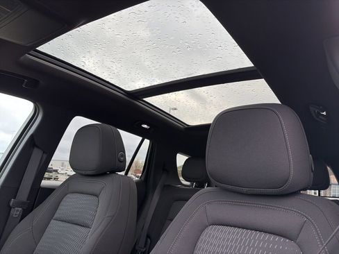 New 2026 Chevrolet Equinox LT w/ LPO, Floor Liner Package FWD image 50
