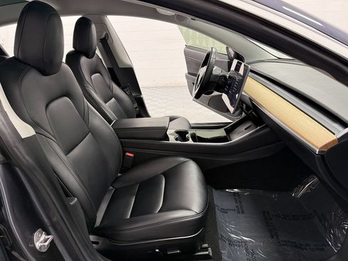 Used 2019 Tesla Model 3 Standard Range Plus RWD image 14