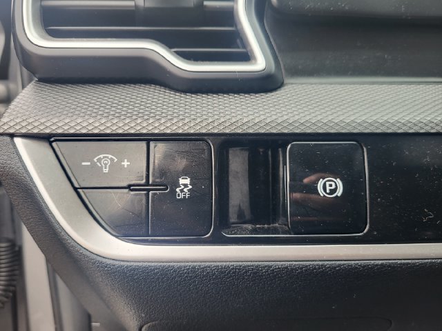 Used 2023 Kia Sportage LX AWD/4WD image 20