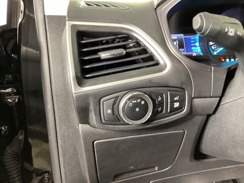 Used 2024 Ford Edge SEL w/ Convenience Package AWD/4WD image 24
