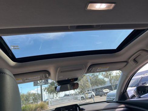 Certified 2025 MAZDA CX-30 AWD 2.5 S w/ Premium Package image 13