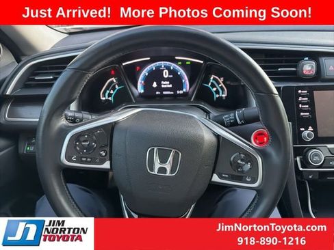 Used 2019 Honda Civic EX image 10
