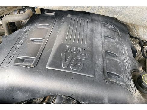 Used 2016 Ford Expedition XLT AWD/4WD image 35