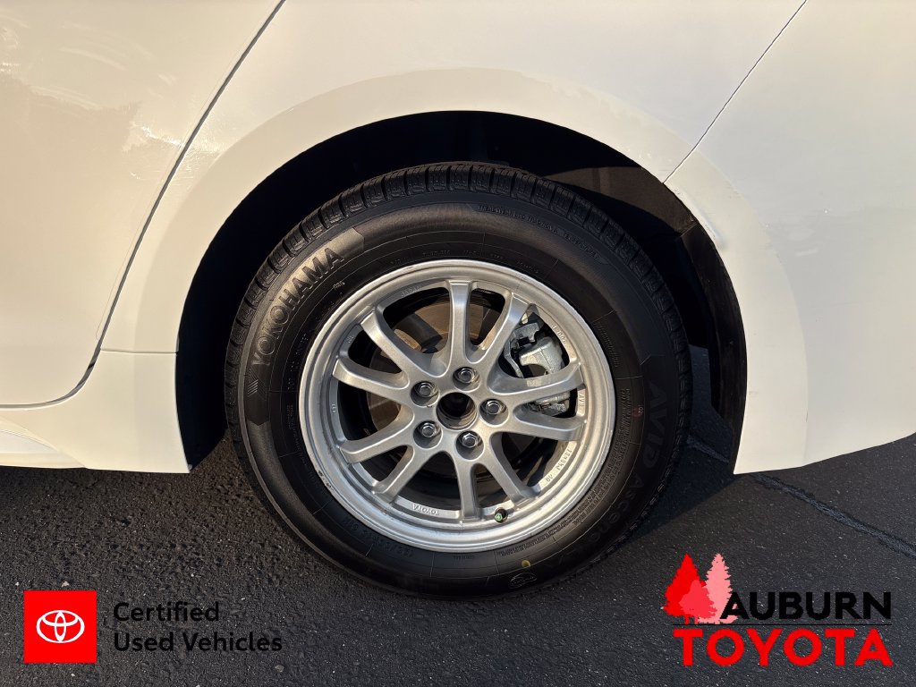 Certified 2020 Toyota Corolla LE FWD image 24