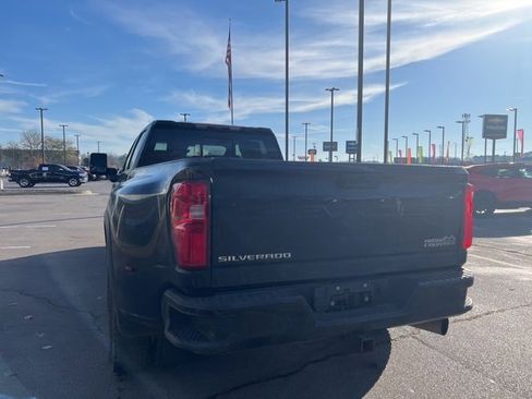 Used 2023 Chevrolet Silverado 3500 High Country image 6