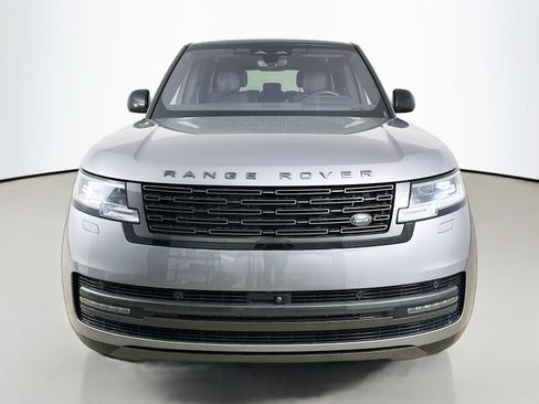 Used 2023 Land Rover Range Rover SE AWD/4WD image 2