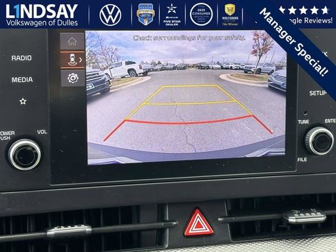 Used 2023 Kia Sportage LX image 16